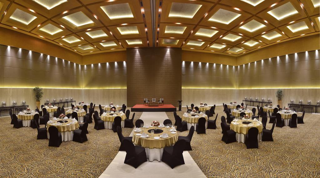 Hotel The Lalit Great Eastern Kolkata